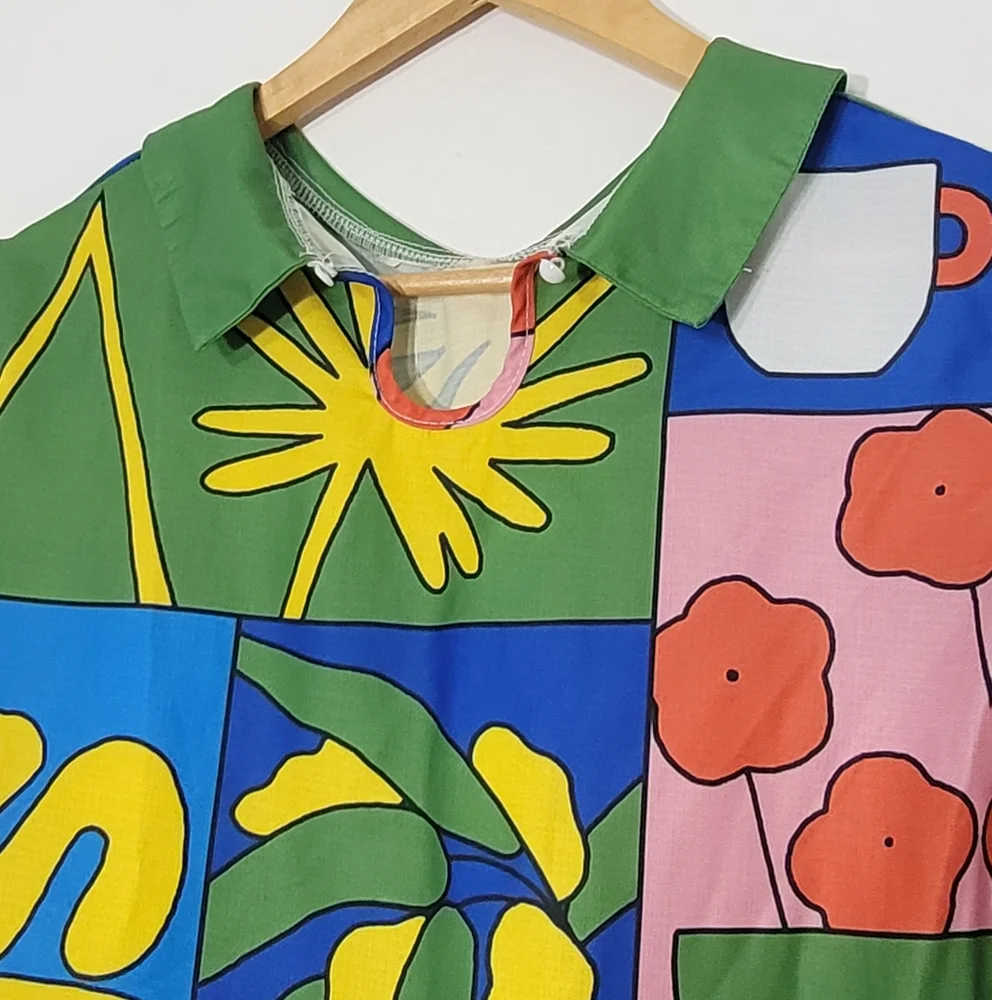 Pop Art Multicolored Abstract Prints Short Sleeve Lightweight Blouse Size Small - Picture 7 of 14